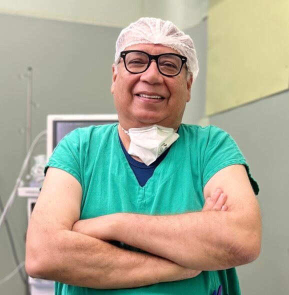 Dr. Holmes Naspolini